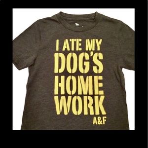 Abercrombie Kids Heather grey with yellow graphic dog shortsleeved soft tee 7/8